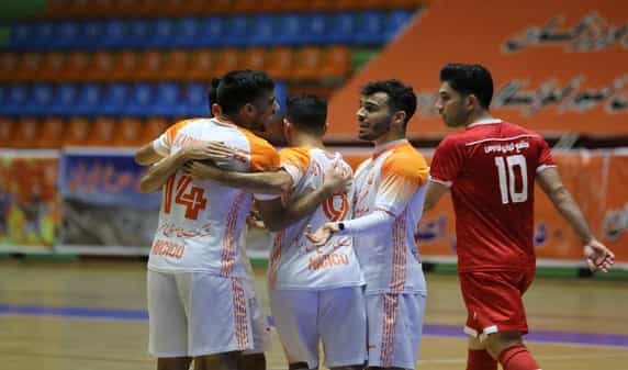 فردوس قم مقابل مس سونگون حرفی برای گفتن نداشت