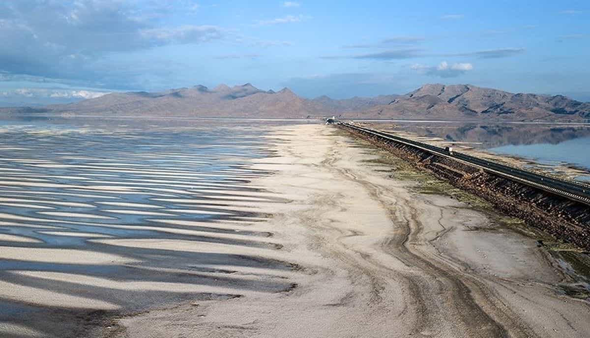 آیا دریاچه ارومیه به‌طور کامل خشک شده است؟
