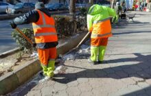اجرای طرح یخ زدائی پیاده رو ها در معابر محدوده مرکزی شهر