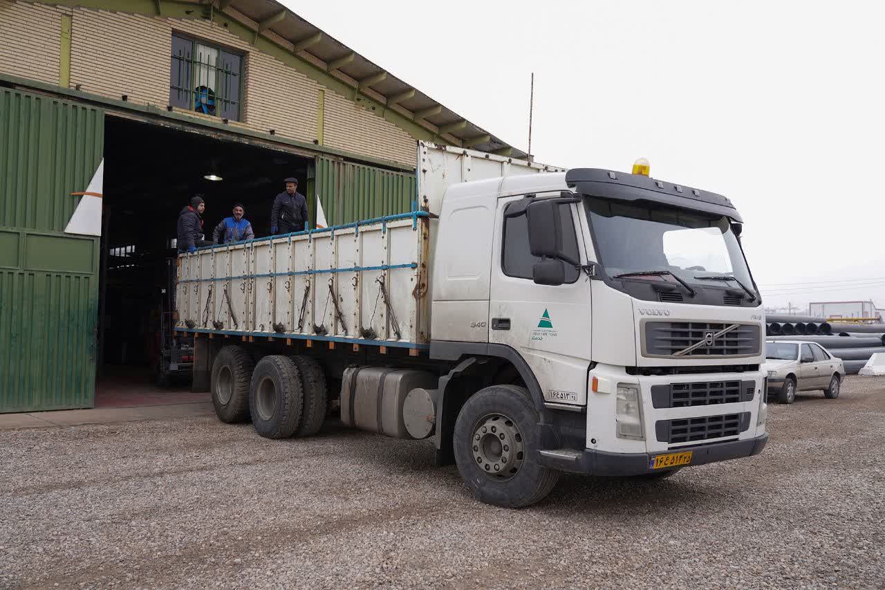 ارسال اقلام امدادی سازمان منطقه آزاد ارس به مناطق زلزله‌‎ زده خوی