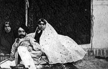 زنان قاجار زیبا بودند؛ ناصرالدین شاه عکس‌ها را دستکاری می‌کرد!