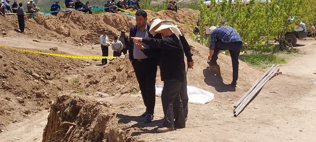 پیکر مرد هشترودی از عمق چاه ۵۰ متری خارج شد