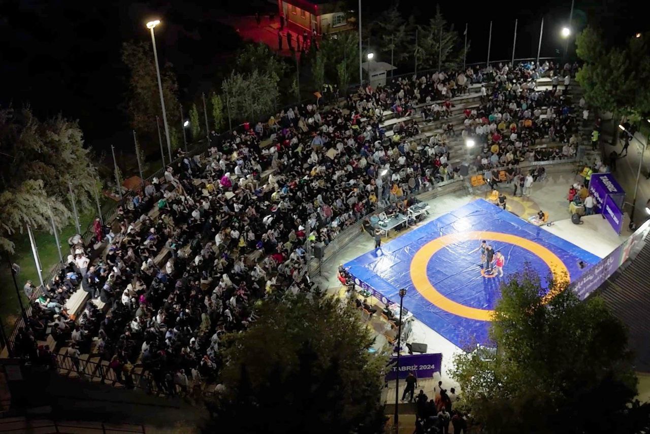 جشنواره ی کشتی آینده سازان در تبریز برگزار شد