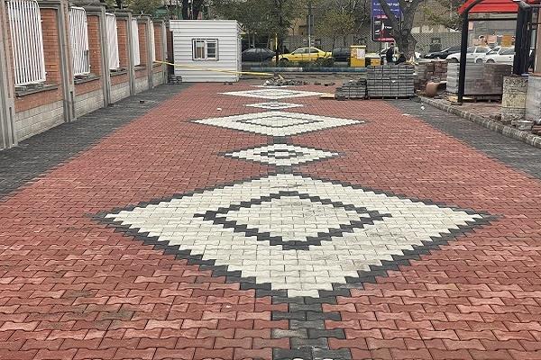 سنگفرش پایانه اتوبوسرانی خاقانی به پیشرفت 50 درصدی رسید