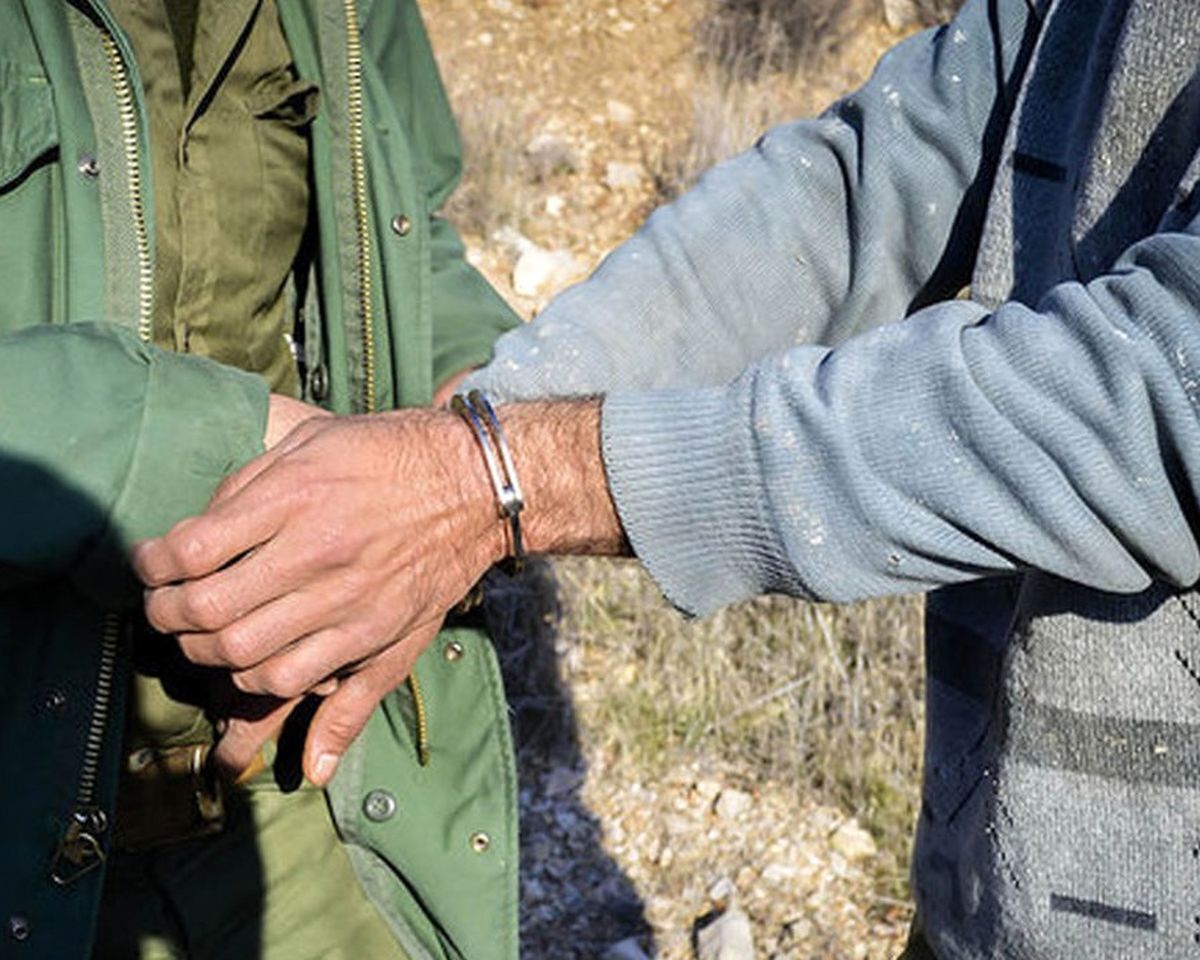 محکومیت یک شکارچی به ۲۰۰ ساعت جمع آوری زباله در خاروانا