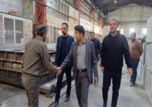 مدیر عامل شرکت خانه سازی پیش ساخته آذربایجان از تمامی واحدها بازدید و با کارکنان گفتگو کرد
