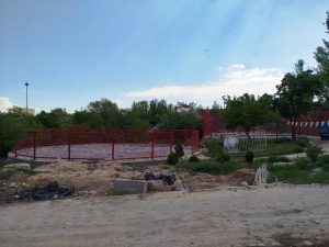 بتن ریزی ۴ زمین ورزشی در خیابان ورزش ائل‌گلی/بازپیرائی جاده ائل‌گلی تداوم دارد