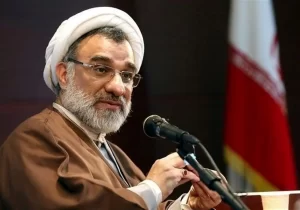 برخورد‌های فیزیکی درباره حجاب آثار بدتری خواهد داشت؛ مردم لج می‌کنند