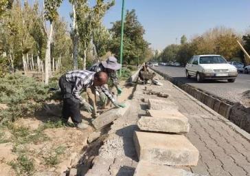 مرمت و بهسازی پیاده‌روها و جداول ضلع شرقی مجموعه ائل‌‌گولی