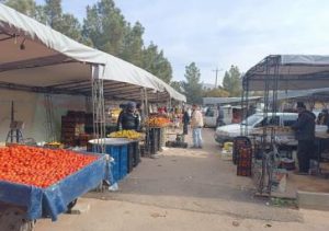 ساماندهی دستفروشان و وانت‌بارهای میدان انقلاب