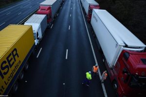 صف‌های طولانی کامیون‌داران در پایانه مرزی بیله‌سوار