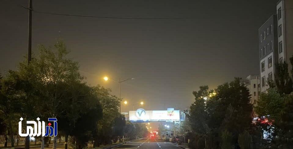 رنگ آمیزی محوری جاده ائل گلی توسط شهرداری منطقه ۲