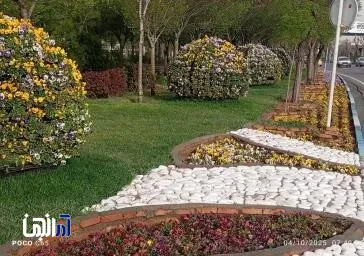 اجرای المان طرح‌های گل‌آرایی حجمی در مسیر بلوار استاد شهریار