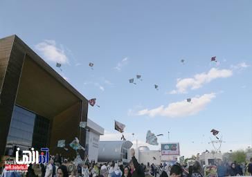 همایش بزرگ خانوادگی و ورزشی و تفریحی بادبادک پرانی