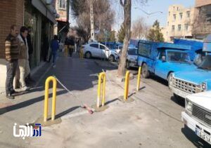 نصب موانع فلزی در ورودی پیاده رو های حوزه منطقه 10