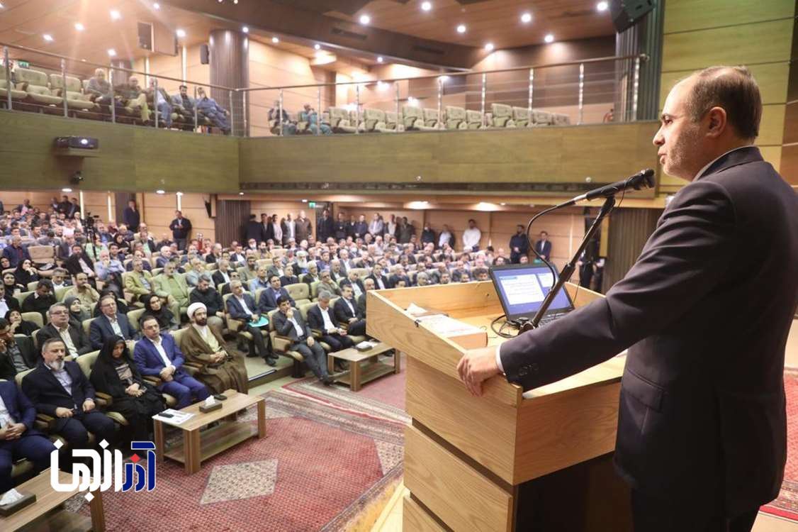 مشکلات سفره و معیشت مردم را باید حل کنیم/ خدمت به مردم فرصت است