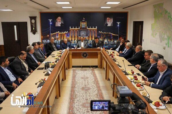 تفاهمنامه فاینانس ۴۲۰ میلیون دلاری خط ۲ قطارشهری تبریز منعقد شد