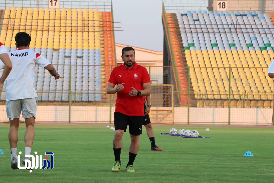 تمدید مربی تبریزی با نود ارومیه