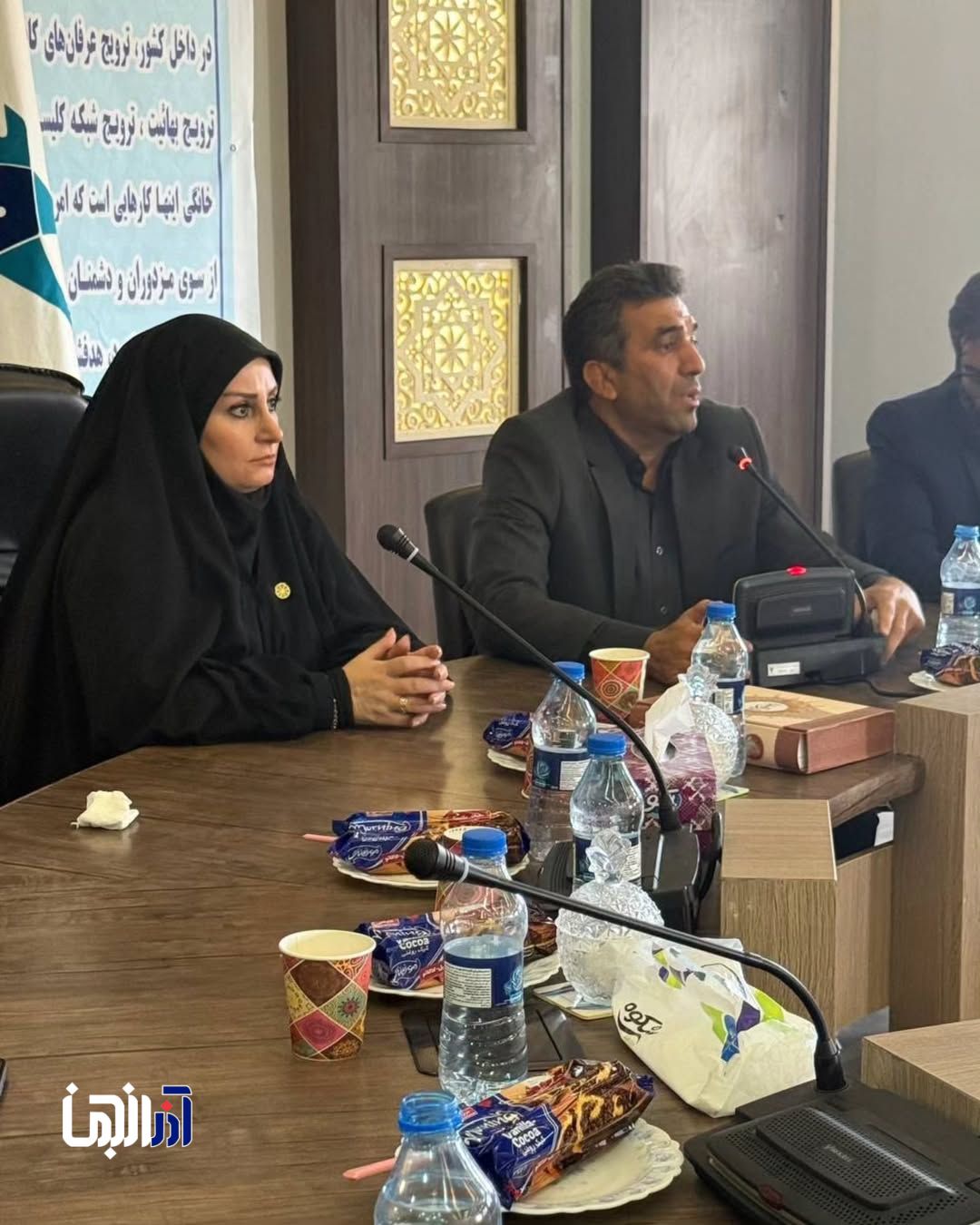 بازدید رئیس پارک علم و فناوری آذربایجان شرقی از مرکز رشد میانه