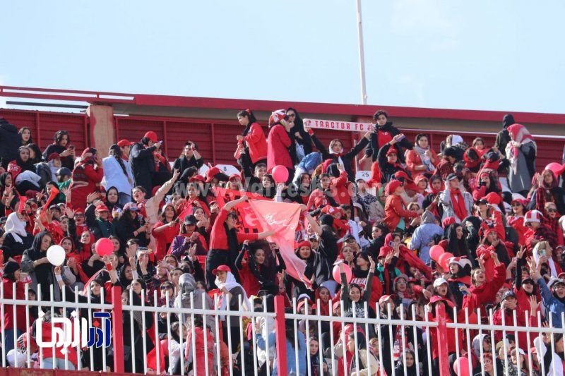 شیری: جو ورزشگاه با حضور بانوان عالی بود