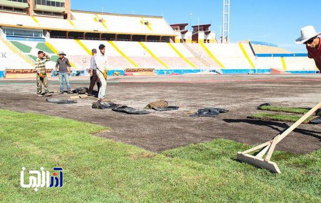 خشک شدن چمن ورزشگاه یادگار بی‌ اساس است/ چمن دوم کاشته شد