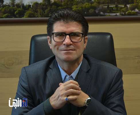 مدیرعامل حمل‌ونقل تبریز پای تلفن ۱۳۷ برای شنیدن صدای شهروندان