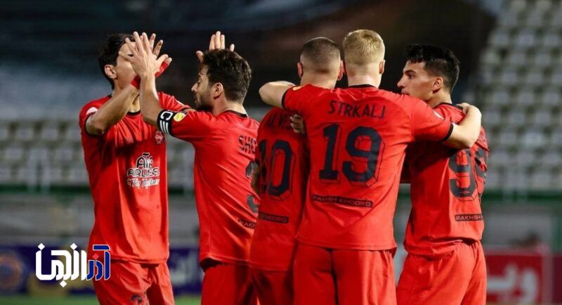 تعارف صدر به پرسپولیس/تراکتور در شیراز زمین گیر شد