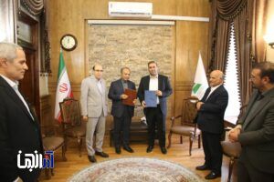 امضای تفاهمنامه ۳۰۰ میلیارد ریالی برای توسعه زیرساختهای آب و فاضلاب خداآفرین در آذربایجان شرقی