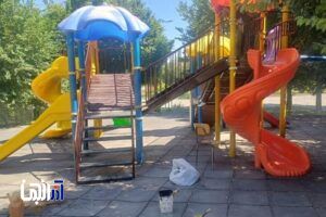 نوسازی و بازسازی وسایل بازی کودکان در بوستان‌های سطح منطقه ۸